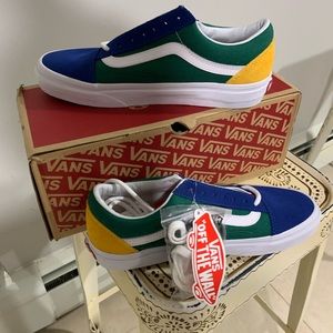 Vans Old Sokol Yacht Club